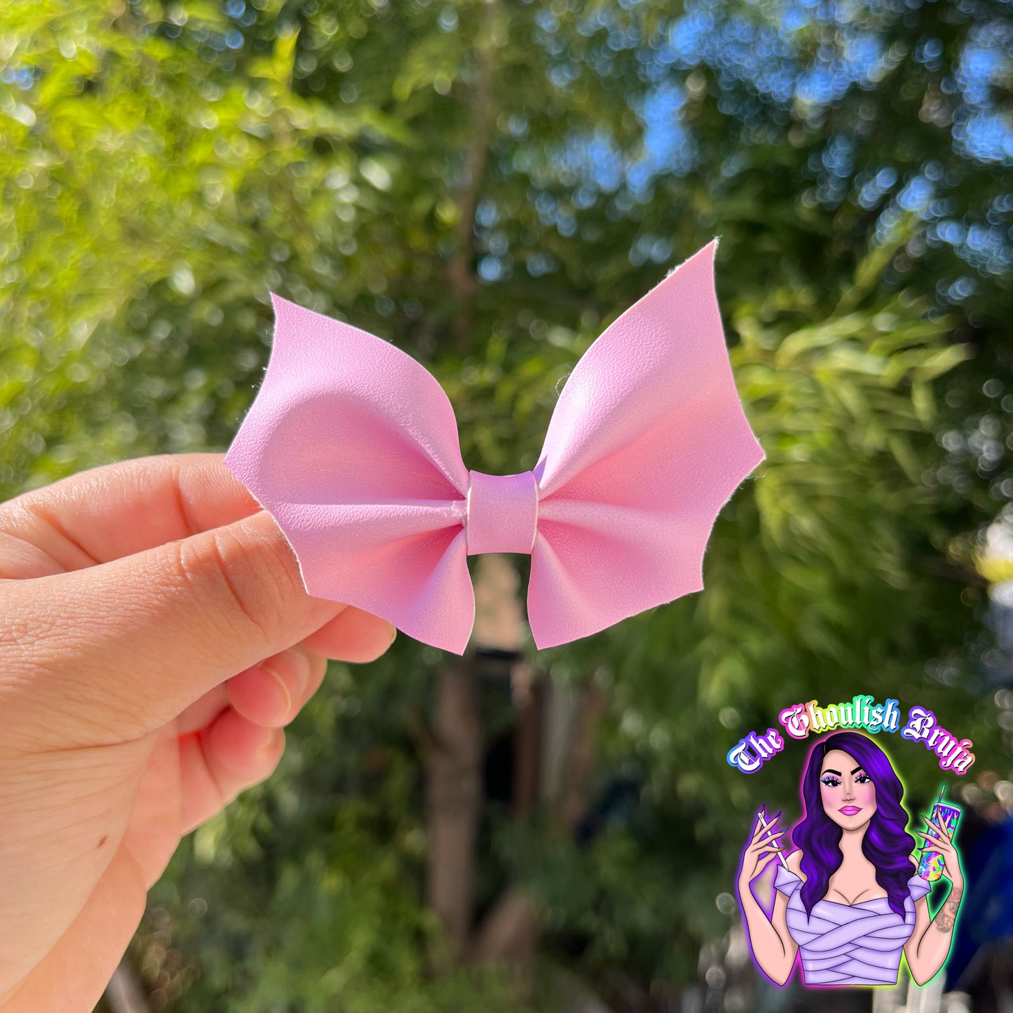 Batty Wing Bows