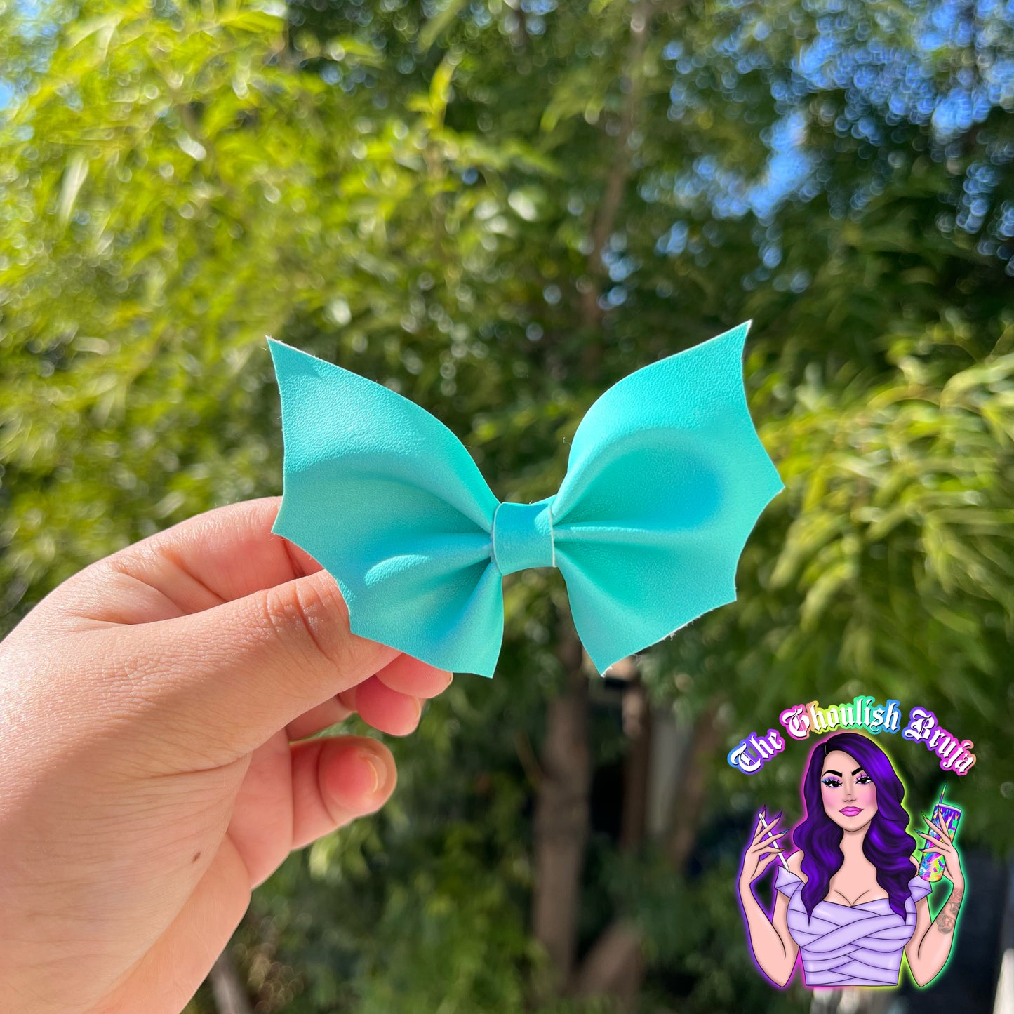 Batty Wing Bows